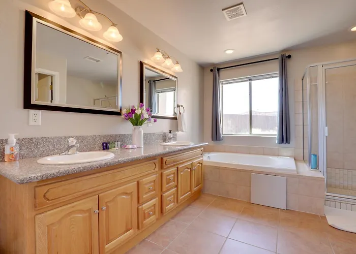 3 Mi To Powell: Pet-friendly Page Holiday home
