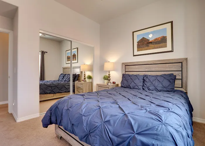 3 Mi To Powell: Pet-friendly Page Holiday home Wahweap